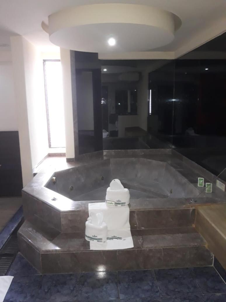 Hotel Campo Real Мехико Экстерьер фото
